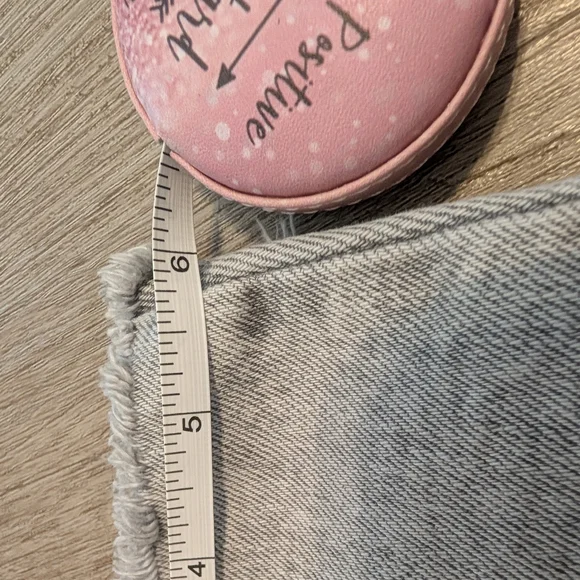 Old Navy OG Straight High Rise Jeans - Picture 3 of 9